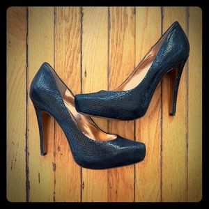 BCBGeneration Black Heels
